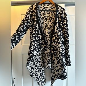 UGG Leopard wrap